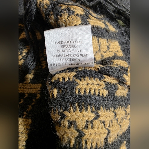 Vintage Romeo & Juliet Couture Women's Sweater - Size: M - Picture 6 of 7